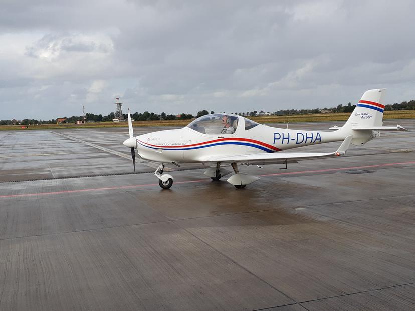Aquila A210