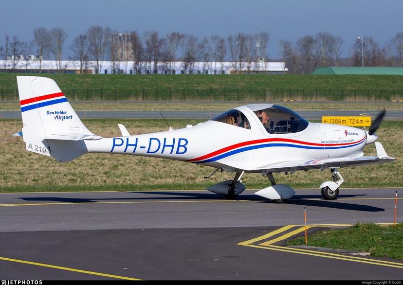 Aquila A210