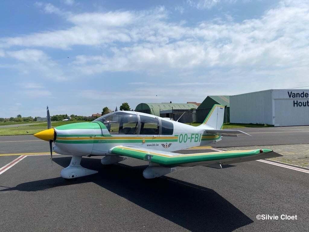 Robin DR400/120 Dauphin 2+2