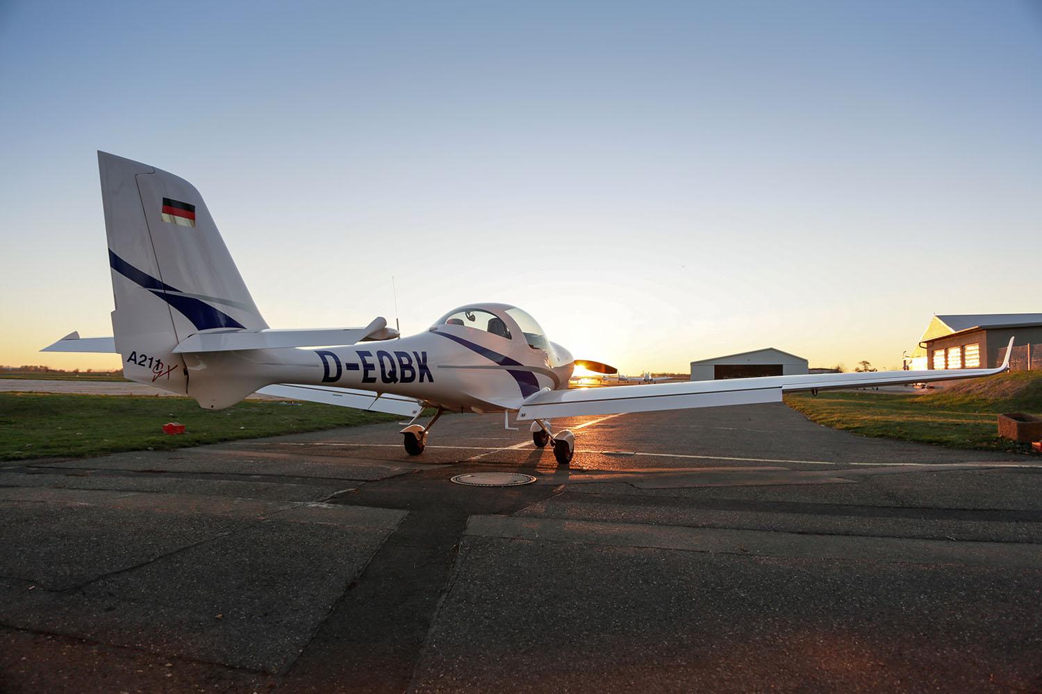 Aquila A211 GX