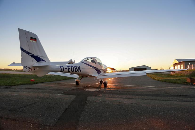 Aquila A211 GX