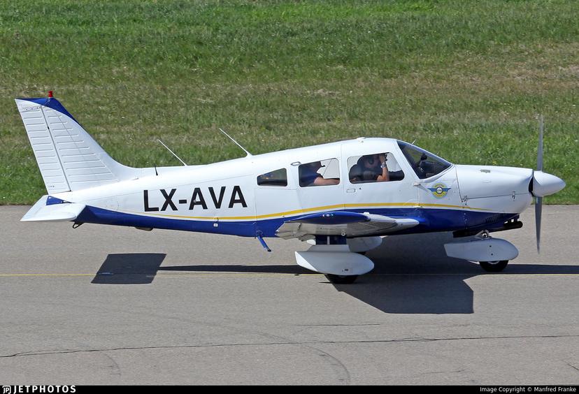 Piper PA-28-181 Archer II