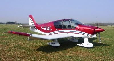 Robin DR400