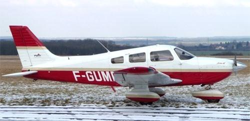 Piper PA-28-180